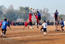 Photo of राष्ट्रिय भलिबल प्रतियोगितामा घरेलुटोली कर्णालीको पहिलो जितःकोशीले बाग्मतीलाइ, पुलिसले लुम्बिनीलाइ र गण्डकीले सुदुरलाई हरायो
