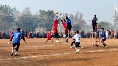 Photo of राष्ट्रिय भलिबल प्रतियोगितामा घरेलुटोली कर्णालीको पहिलो जितःकोशीले बाग्मतीलाइ, पुलिसले लुम्बिनीलाइ र गण्डकीले सुदुरलाई हरायो