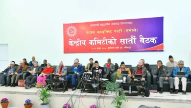 Photo of एमालेको केन्द्रीय कमिटी बैठकमा आजबाट समूहगत छलफल हुँदै